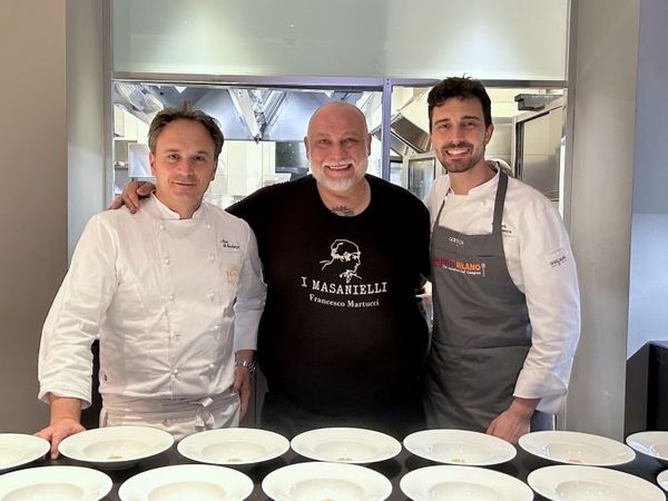 Campania contemporanea: Di Costanzo e Martucci celebrano il gusto del latte a Identità Golose Milano
